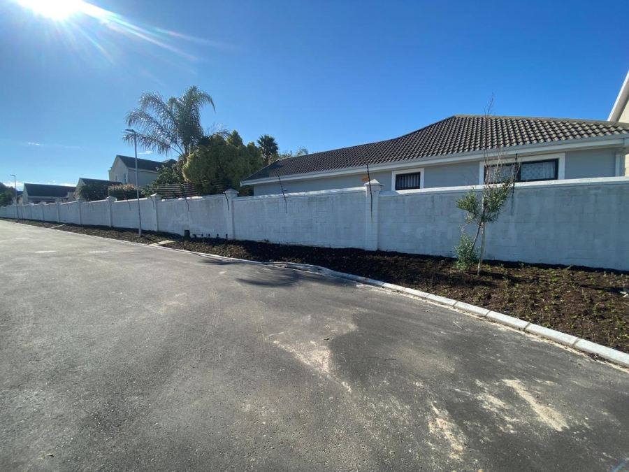 0 Bedroom Property for Sale in Zevenzicht Western Cape